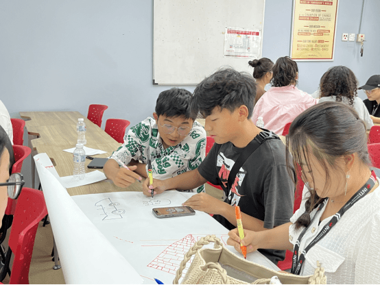我院19名学生赴马来西亚游学(1)(1)459.png
