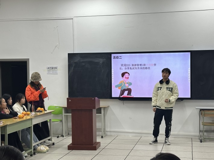 王佳俊.jpg