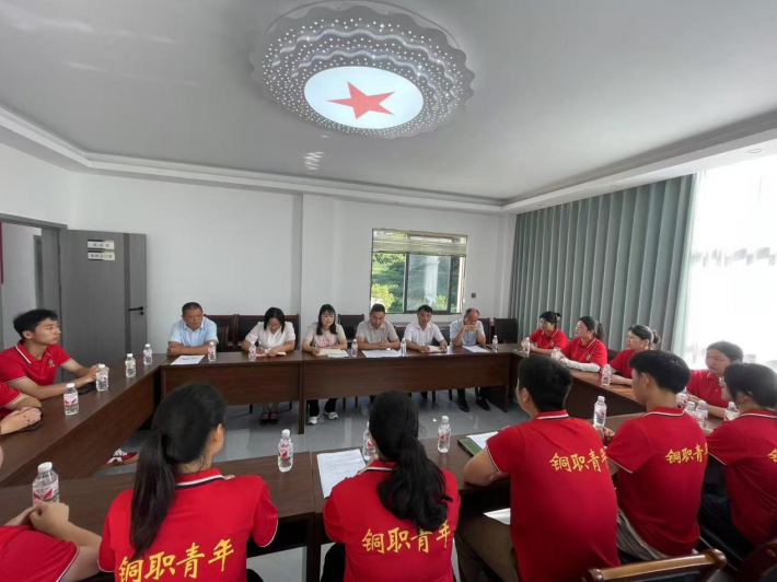 医心为民.png