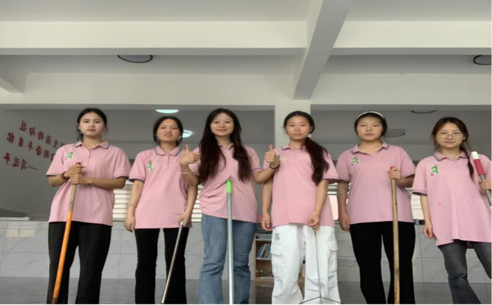 护理学子“三下乡”首日4.png