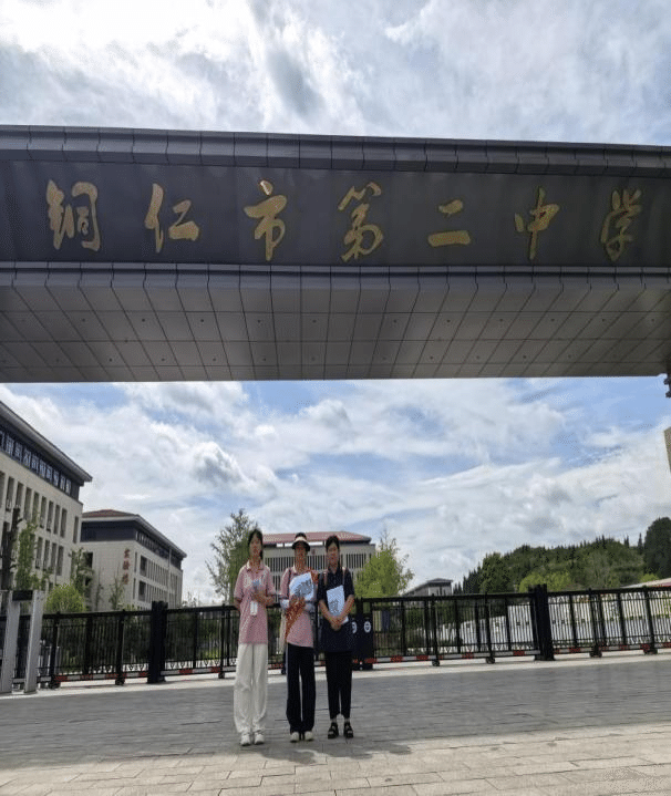 青春赋能暖正光11.png