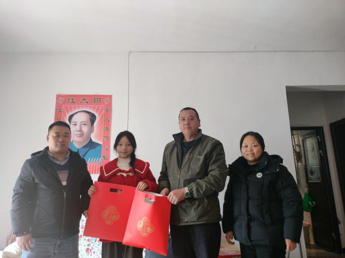 送温暖2.jpg
